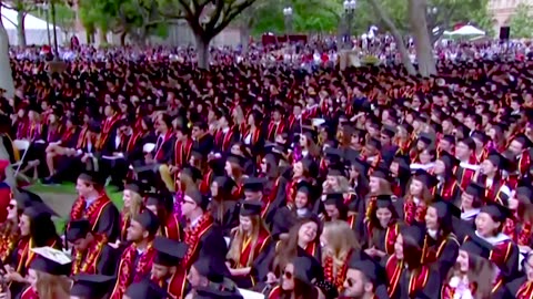 Muslim valedictorian urges USC to allow her speech