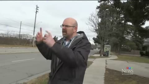 Police in Canada Are Shifting To More Communistic-State thUggery(Reporter's Camera Stolen)