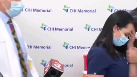 Nurse faints at press conference after getting covid-19 vaccine