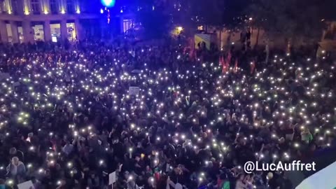 ►‼▶◾🇵🇸🇫🇷🚨‼️ Defiant Demonstration in Paris on the Place de la République in support of Palestine.