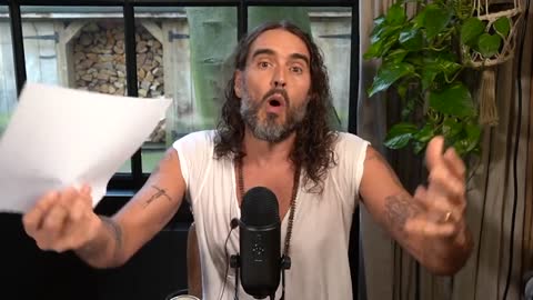 Russell Brand Reacts to Being Labeled 'Right Wing' for Appearing on Rogan
