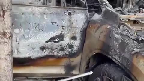 What parts can be used when the vehicle burns spontaneously