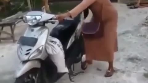 Girls start bike funny videos