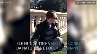 A emoção de ver cores pela primeira vez