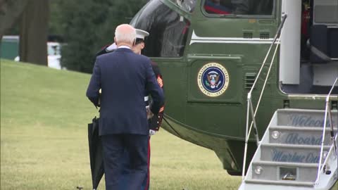Biden departs the White House en route to his beach house in Delaware