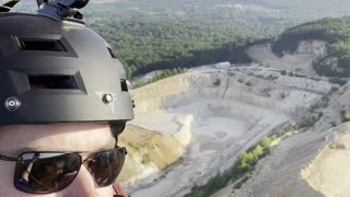 Paramotor over big holes in Pennsylvania