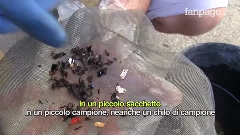 Terra dei fuochi,il finto compost di fanghi tossici sui terreni agricoli puzza terribile DOCUMENTARIO prendevano i fanghi di scarto che poi non trattavano come dovevano per usarli come fertilizzanti e li sversavano in tutti i campi agricoli anche al Sud