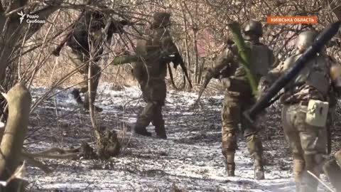 A footage of the Ukrainian military in a real combat.