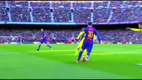 Leo Messi amazing Turn