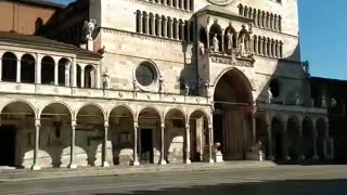 No human in sight in front of the deserted Cathedral of Cremona