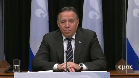 Le premier ministre du Québec, François Legault diffame Lucie Laurier et Alexis Cossette-Trudel.