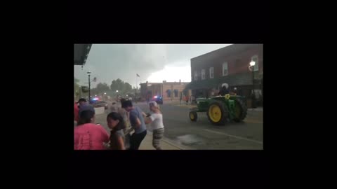 Parade ends in disaster as storm ruins everything in sight