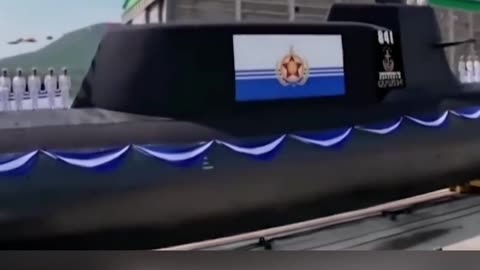 North Korea unveiled its first tactical nuclear attack submarine, modified from an old CCP submarine