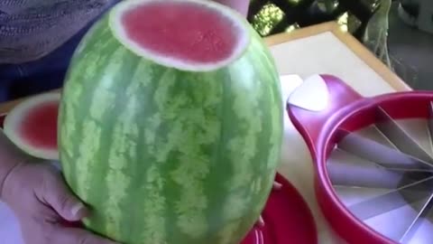 How to cut Watermelon FAST