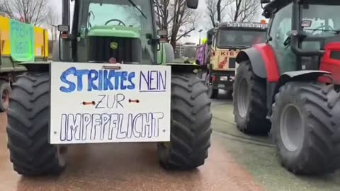 Austria, truckers and farmers in Linz to end vaccine mandates