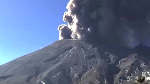 Smoke spews from Mexico's Popocatepetl volcano