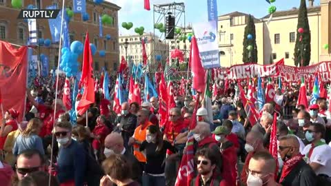 Italy: Left-wing groups rally in response to far-right rampage in opposition to Green Pass policy