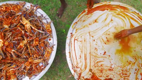 1000 BIG SIZE CRABS | Big Blue Crab Fry Recipe Cooking in Village | Seafood...