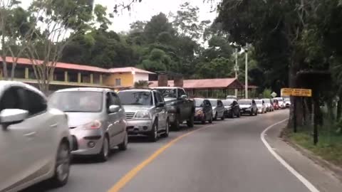 congestión vehicular mesa de los santos por protestas