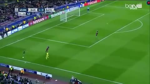 VIDEO: Ter Stegen protecting the ball on the corner flag!
