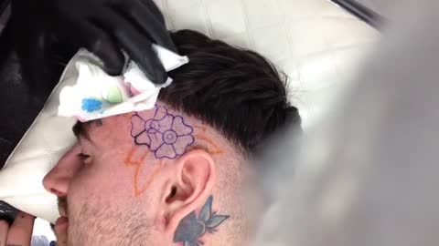 Crazy Head and Face Tattoo - Time-lapse
