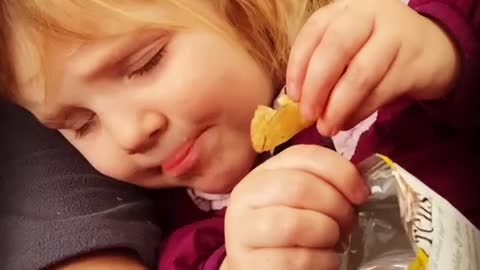 Talented toddler can eat in their sleep!