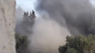 Massive bombing of civilian buildings in the Gaza strip by the Israeli army reported.