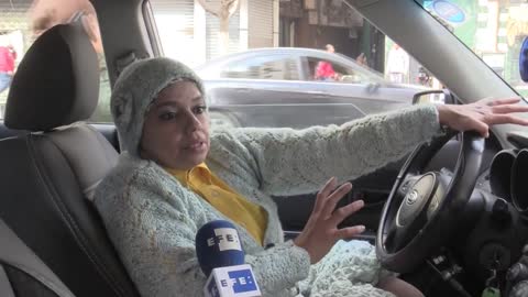 Un taxi femenino para combatir el acoso y el desempleo en Egipto