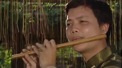 Li nostalgic male - Hoang Anh bamboo flute peak