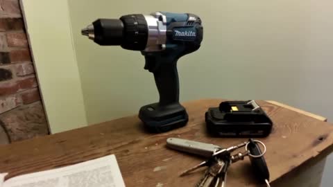 HOW TO Hack Old 18 Volt Makita for New Makita Battery Tools