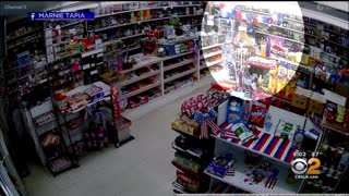 Brave Man Defends His Store From Armed Robbers