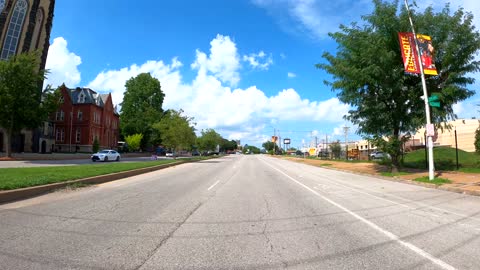 St. Louis-South Broadway-4K