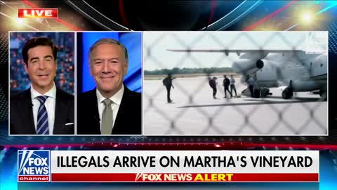 🚨BREAKING: Gov. Ron DeSantis sent illegal immigrants to Martha’s Vineyard on a plane.