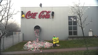 Greenpeace Uses Coca-Cola Factory For Plastic Protest