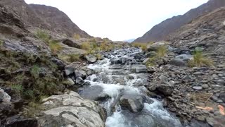 Watch this beautiful place, The fresh water of the valley