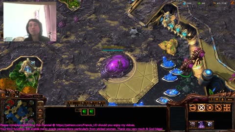 starcraft2 zvp on golden aura got mauled by zealots and wrap prism again..