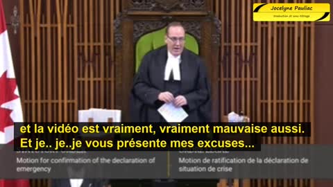 Le président du parlement, gêné par une question, se met à bégayer