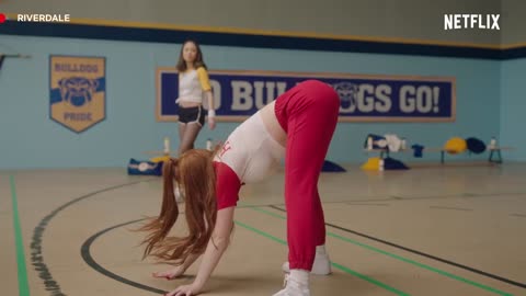 Bust A Move with AC Bonifacio, the New Vixen in Town| Riverdale| Netflex