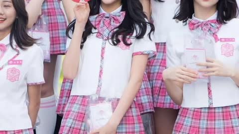 This 172cm Produce48 Contestant Is Only 14 Years Old!!!