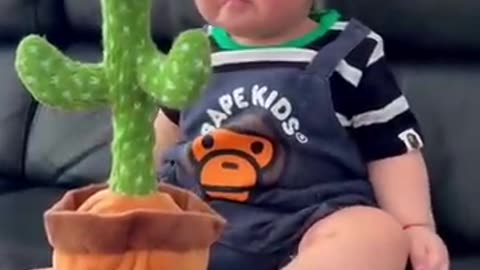 Cute babies playing with dancing Cactus 🌵 ( Hilarious) Cute baby funny video 😁