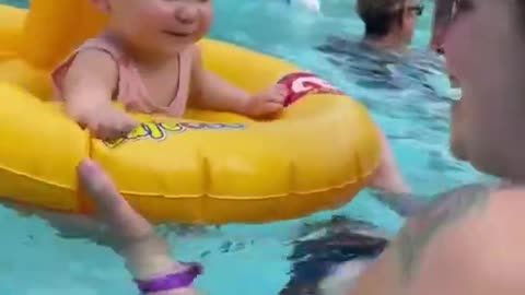 SMALL BABY VIRAL SWIMMING POOL DANCE 🏊‍♀️💃💖💛