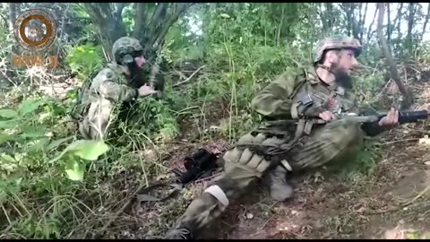 Chechen Russian Troops Close-in Fighting at Seversk Front - Ukraine War Combat Footage 2022