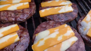 Incredibly easy BBQ cheeseburger recipe