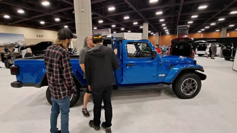 Are these the best Jeeps at the Phoenix International Car Show?