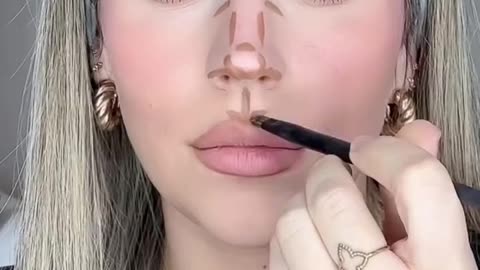 Make up tricks
