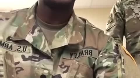 US Soldiers singing "Amazing Grace". #ARMYSTRONG