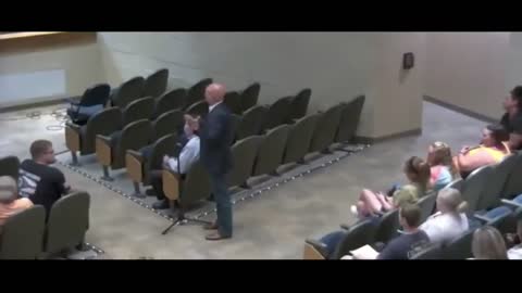 Dr Shaun Brooks Phd - oxford explains Vax during school board meeting