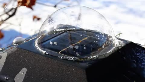 Mesmerising moment bubble freezes instantly in sub-zero temperatures