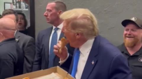 Trump Hands Out Pizza To Supporters In EPIC Moment