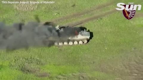 Ukrainian drone explodes Russian tank